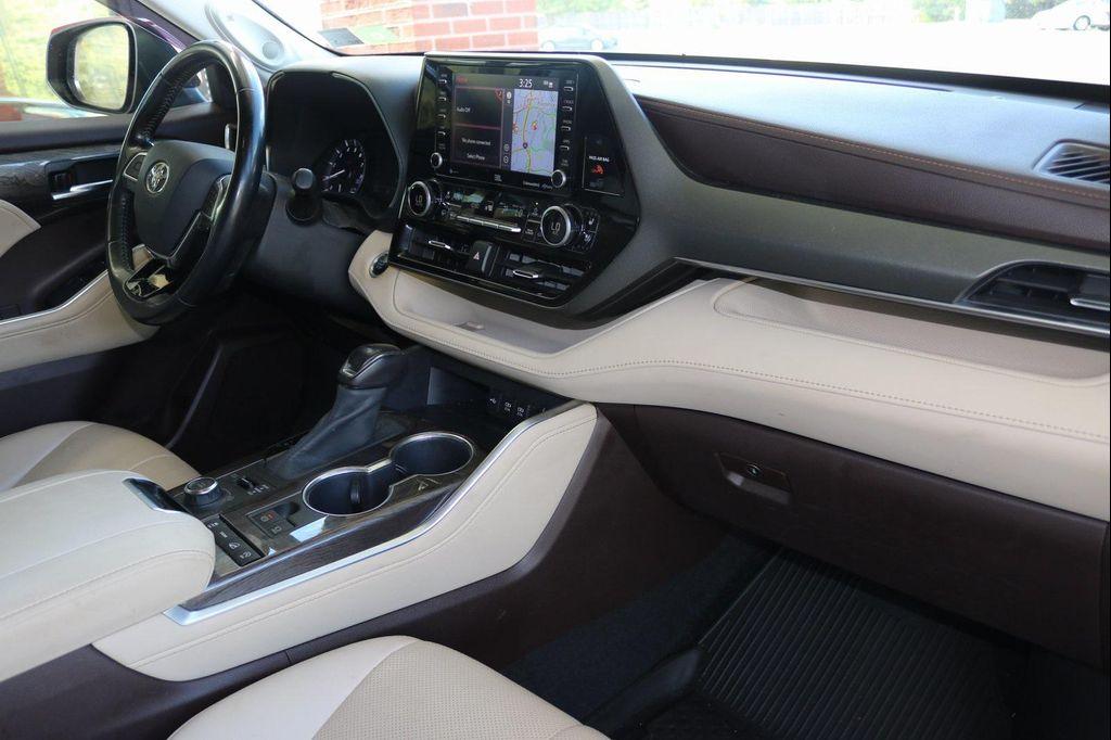 used 2020 Toyota Highlander car, priced at $35,988