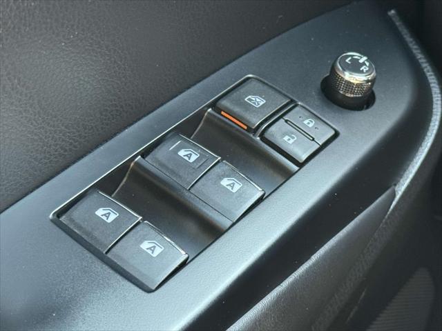 used 2019 Toyota Highlander car, priced at $25,788