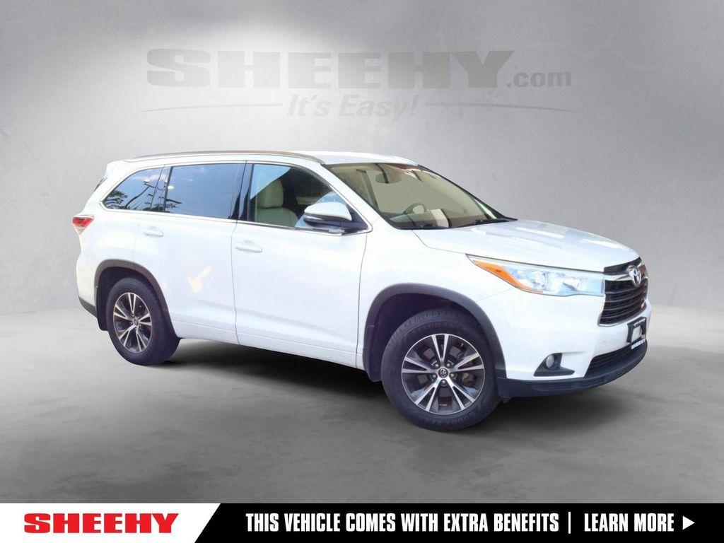 used 2016 Toyota Highlander car, priced at $19,950