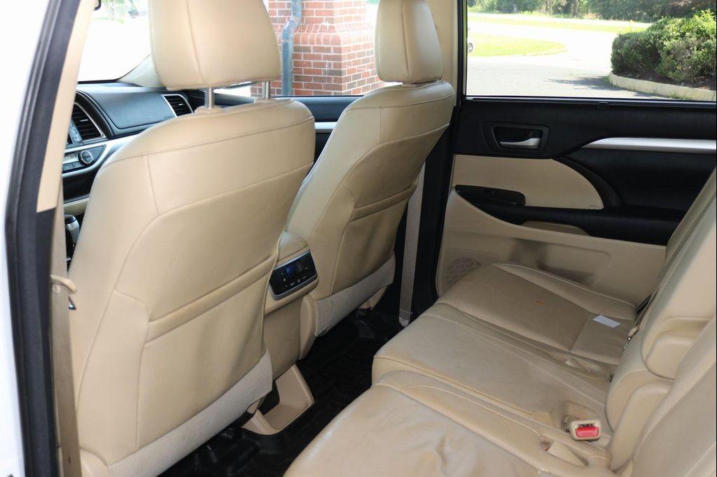 used 2016 Toyota Highlander car, priced at $19,950