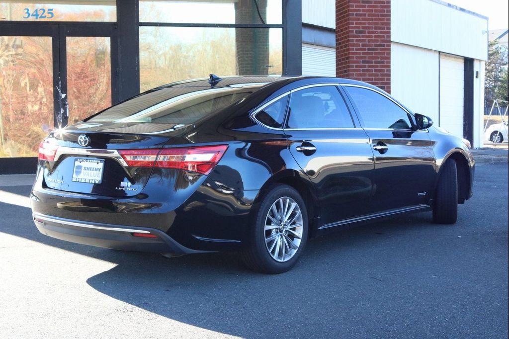 used 2018 Toyota Avalon Hybrid car, priced at $18,688