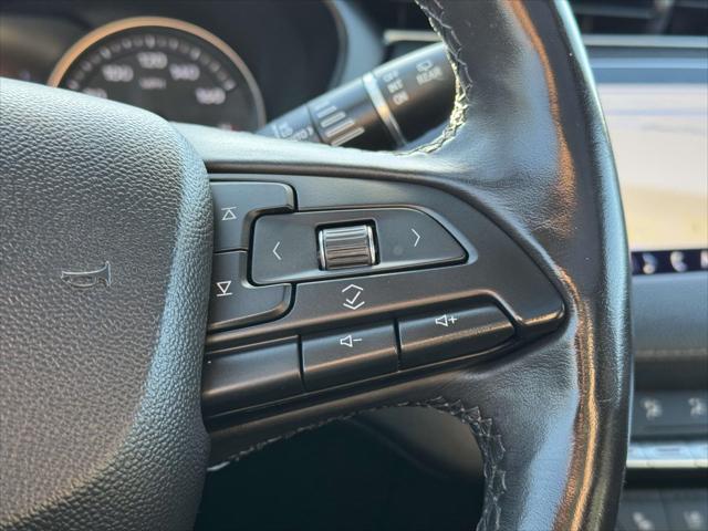 used 2019 Cadillac XT4 car, priced at $25,488
