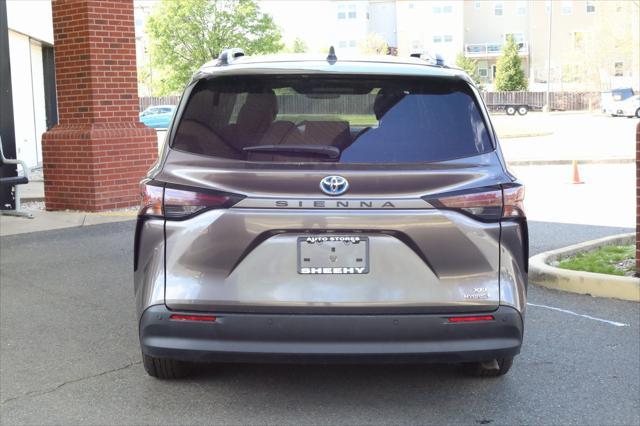 used 2023 Toyota Sienna car