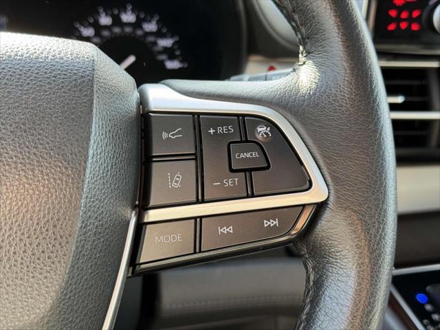 used 2023 Toyota Sienna car, priced at $40,988