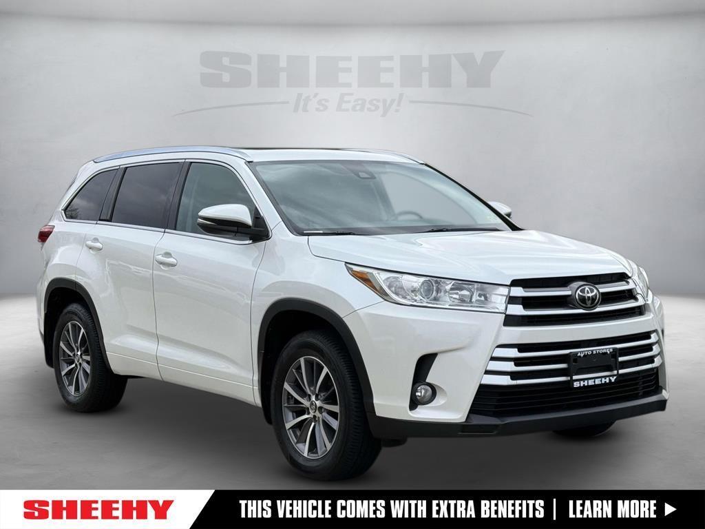 used 2017 Toyota Highlander car, priced at $21,697