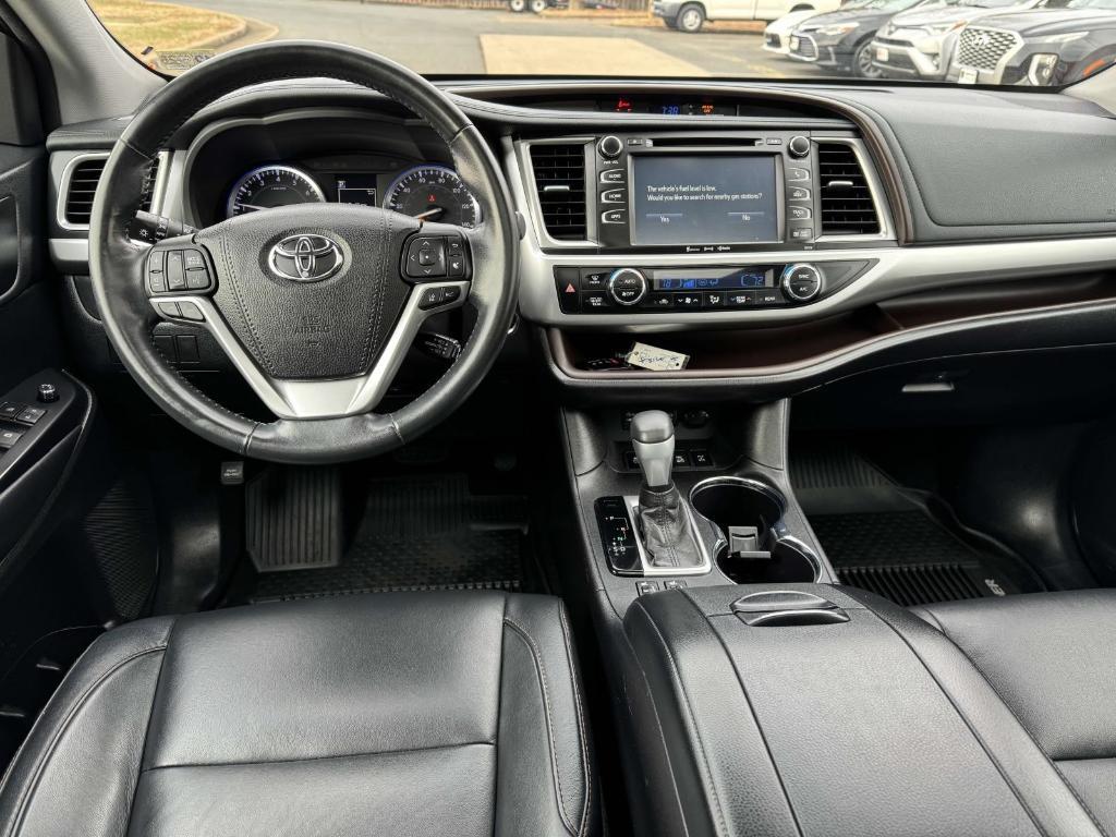 used 2017 Toyota Highlander car, priced at $21,697