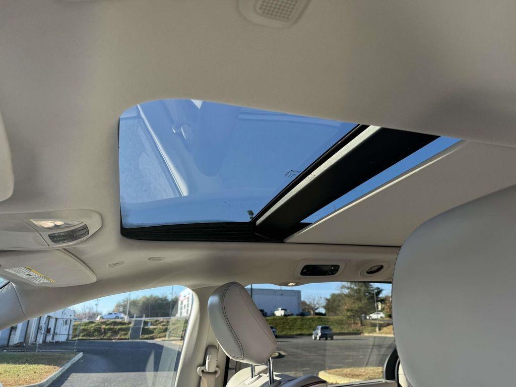 used 2018 Chrysler Pacifica car, priced at $15,988