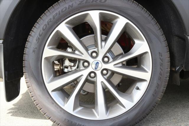 used 2025 Ford Explorer car