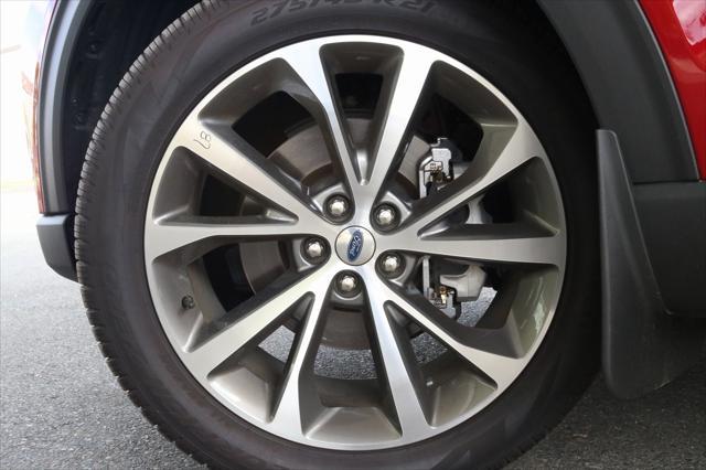 used 2025 Ford Explorer car