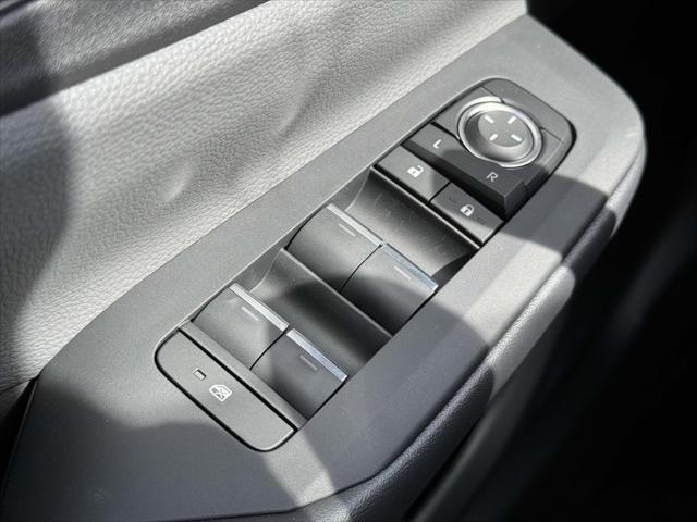 new 2025 Toyota Prius car, priced at $38,472