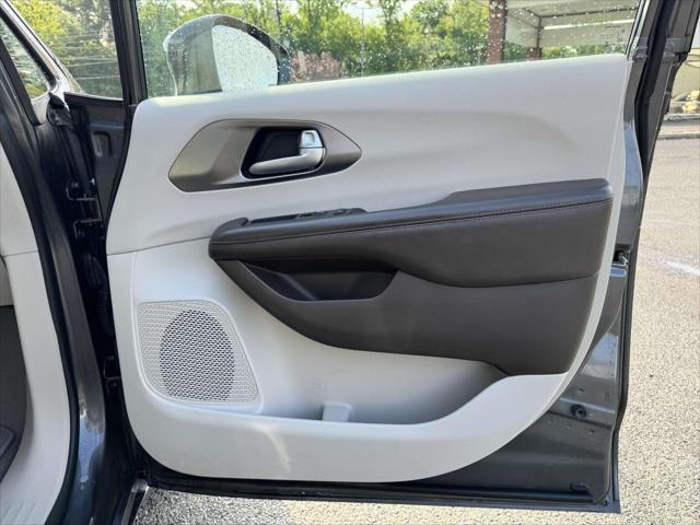 used 2017 Chrysler Pacifica car, priced at $15,988