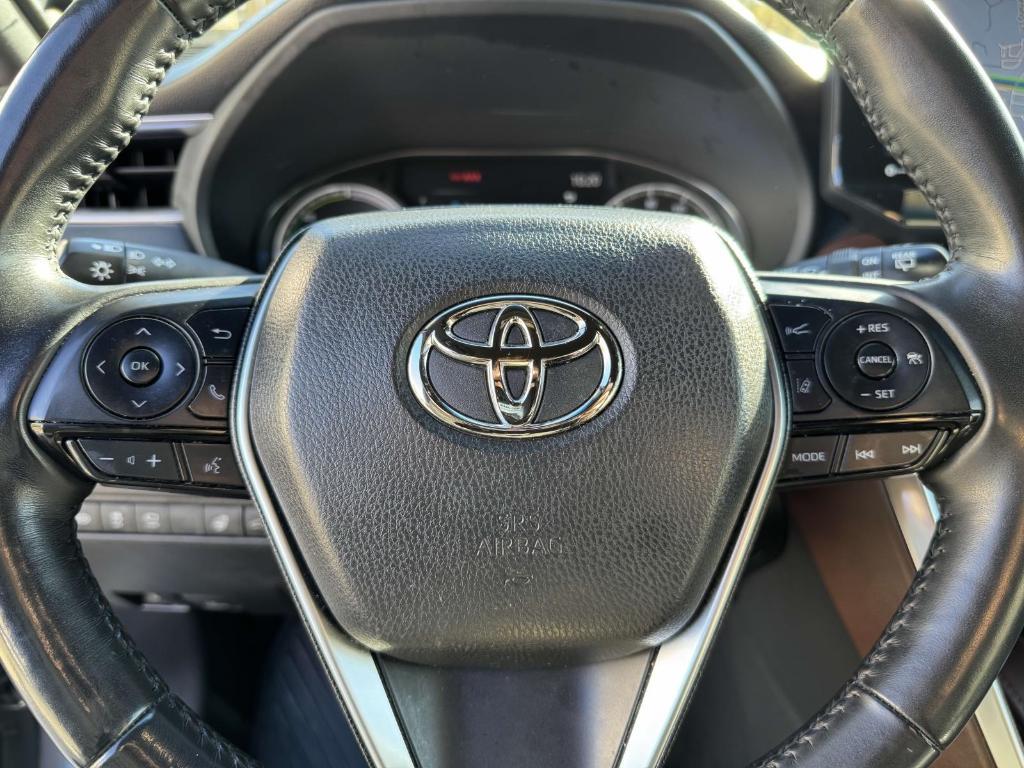 used 2021 Toyota Venza car, priced at $25,560