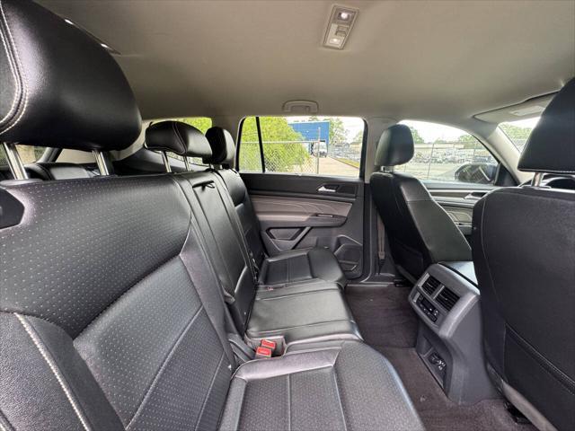 used 2021 Volkswagen Atlas car, priced at $17,800
