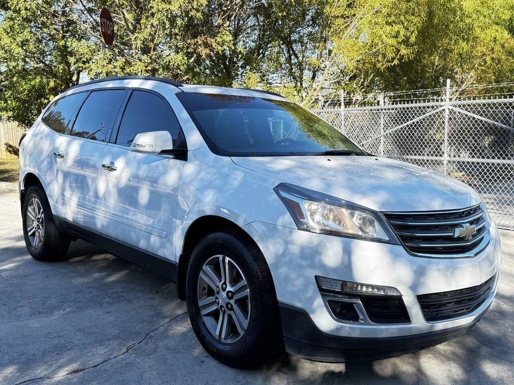 used 2017 Chevrolet Traverse car, priced at $9,500