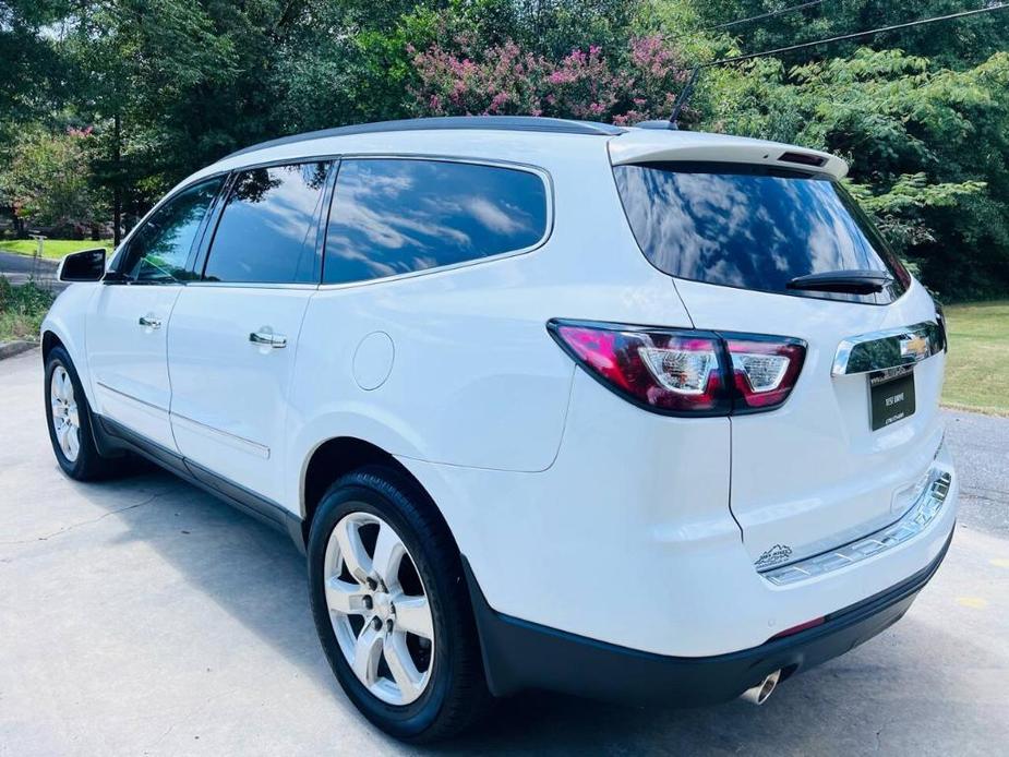 used 2016 Chevrolet Traverse car, priced at $9,999