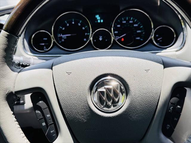 used 2015 Buick Enclave car, priced at $9,999