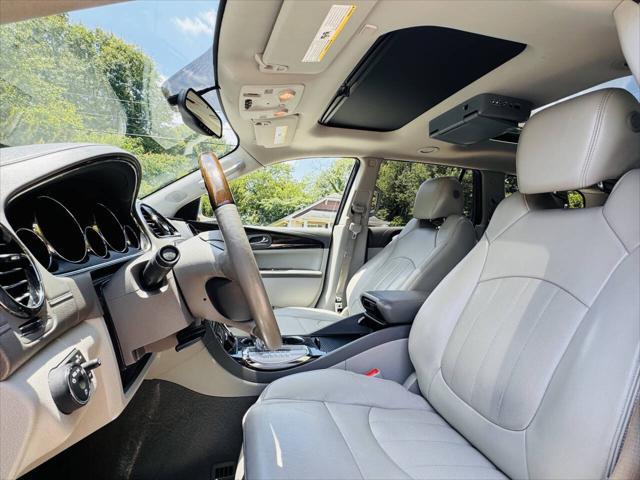 used 2015 Buick Enclave car, priced at $9,999
