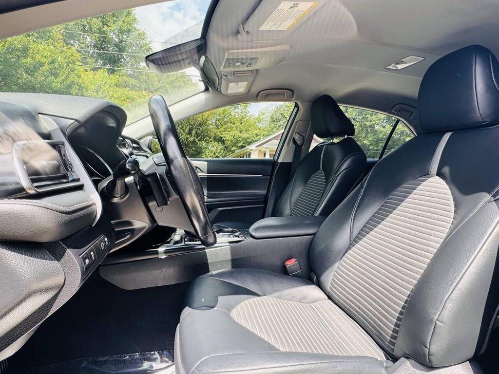 used 2019 Toyota Camry Hybrid car, priced at $17,500