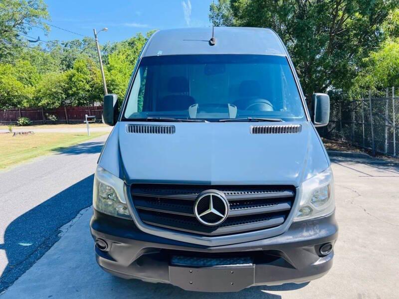 used 2018 Mercedes-Benz Sprinter 2500 car, priced at $17,999