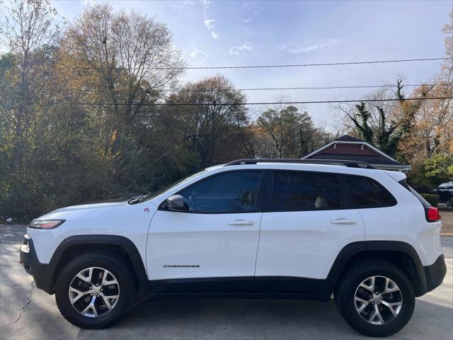 used 2014 Jeep Cherokee car, priced at $7,675