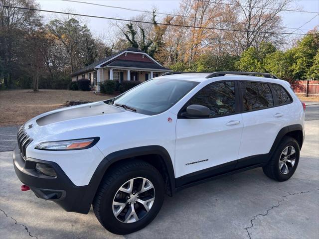 used 2014 Jeep Cherokee car, priced at $7,675