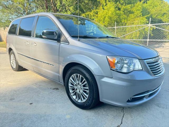 used 2014 Chrysler Town & Country car, priced at $7,174