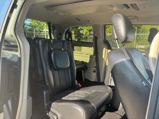 used 2014 Chrysler Town & Country car, priced at $7,174