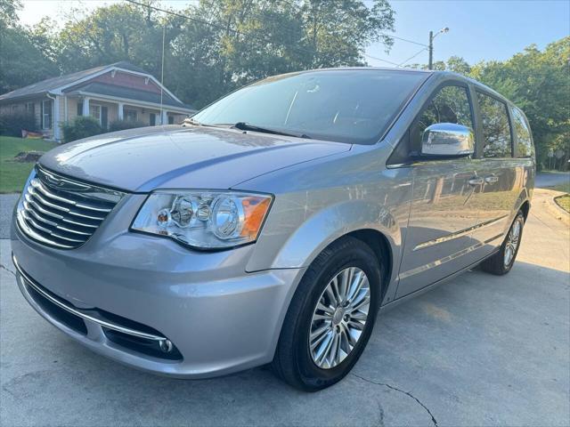 used 2014 Chrysler Town & Country car, priced at $7,174