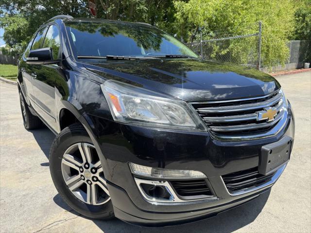 used 2015 Chevrolet Traverse car, priced at $8,500