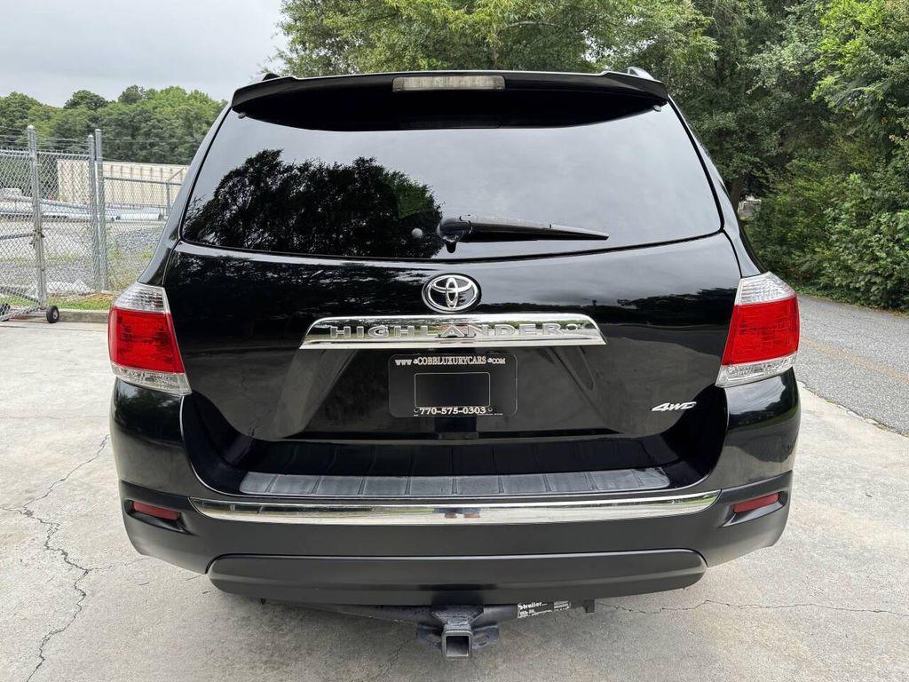 used 2013 Toyota Highlander car, priced at $8,999