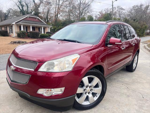 used 2011 Chevrolet Traverse car, priced at $7,500