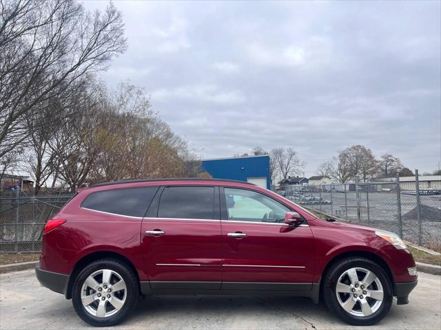 used 2011 Chevrolet Traverse car, priced at $7,500