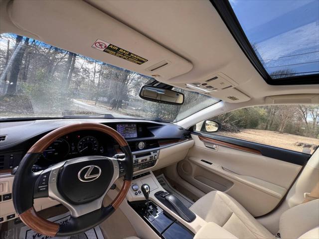 used 2013 Lexus ES 300h car, priced at $14,999