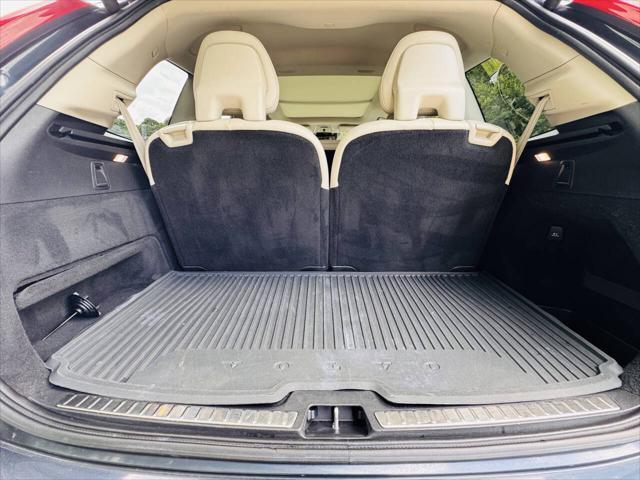 used 2018 Volvo XC90 car, priced at $16,000
