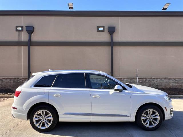 used 2019 Audi Q7 car, priced at $19,000