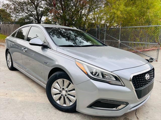 used 2016 Hyundai Sonata Hybrid car, priced at $8,816