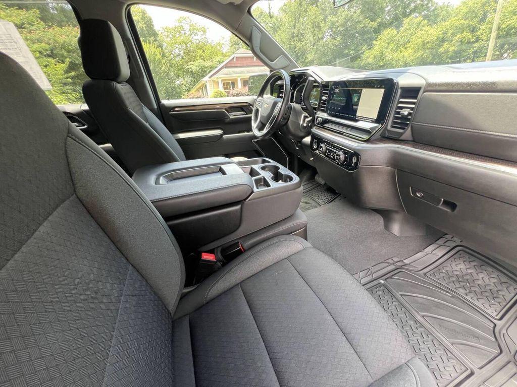 used 2022 Chevrolet Silverado 1500 car, priced at $26,999
