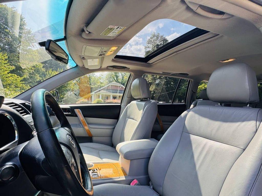 used 2008 Toyota Highlander Hybrid car, priced at $6,999