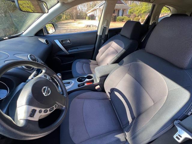 used 2009 Nissan Rogue car, priced at $3,999