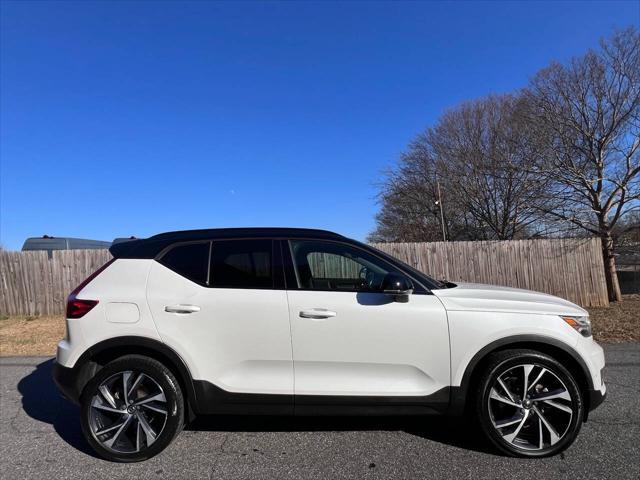 used 2019 Volvo XC40 car, priced at $16,986