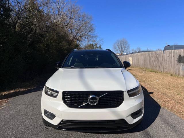 used 2019 Volvo XC40 car, priced at $16,986