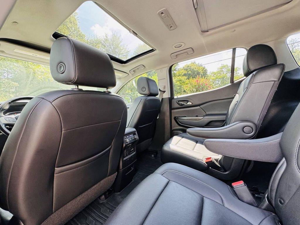 used 2021 GMC Acadia car, priced at $17,999