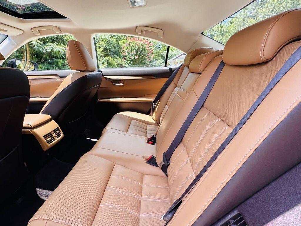 used 2017 Lexus ES 300h car, priced at $22,253