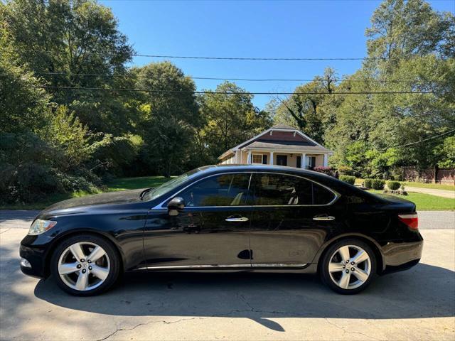 used 2007 Lexus LS 460 car, priced at $6,500