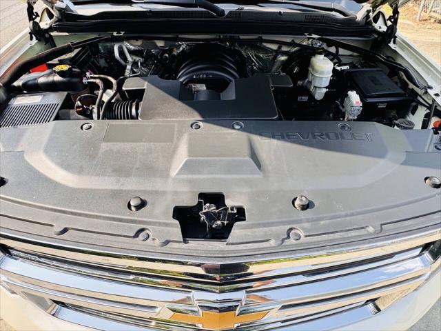 used 2015 Chevrolet Suburban car, priced at $12,999