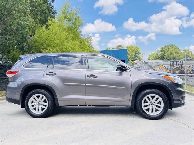 used 2016 Toyota Highlander car, priced at $16,551