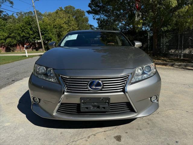 used 2015 Lexus ES 300h car, priced at $9,999