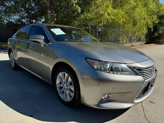 used 2015 Lexus ES 300h car, priced at $9,999