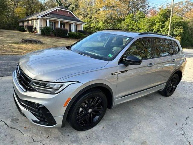 used 2022 Volkswagen Tiguan car, priced at $20,999