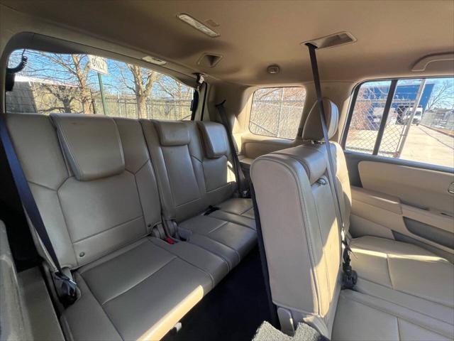 used 2013 Honda Pilot car, priced at $8,999